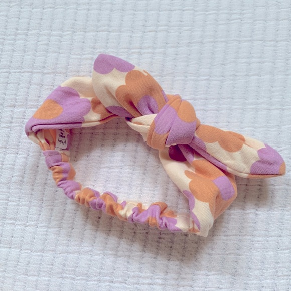 Daisy pinafore dress for toddler girl. Size is 24m. Onesie with pinafore. NWT. - Picture 14 of 14